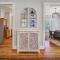 The Bluffton Village Home - 5 BR in Old Town w Carriage Home