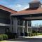 Super 8 by Wyndham Slidell