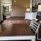 Super 8 by Wyndham Slidell