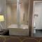 Super 8 by Wyndham Slidell