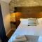 The Queen Matilda Country Rooms