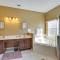 Lake-View Escape with Lanai in Kissimmee! - 基西米
