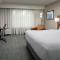 Courtyard by Marriott Seattle Kirkland - Kirkland