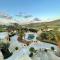 Luxury Farmhouse Villa surrounded with Nature & Farm Animals Alpacas etc - Għasri