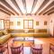 Catalunya Casas: Spacious Villa Vera up to 24 guests, a short drive to Blanes!