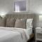 Luxury 2Bedr, 2 Balcony Pool, Gym, Downtown Santo Domingo