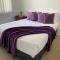 BLK Stays Guest House Deluxe Units Caboolture South - 卡布尔彻