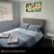 5 OClock Somewhere 6BR sleeps 18 with Kids Retreat
