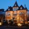 Le Castel Guesthouse