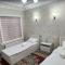 AMIRSHOX GUEST HOUSE