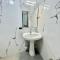 Central room private entry and bathroom
