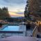 The Lions Self Contained Suite, Shared Pool, Hot Tub, Views - North Vancouver
