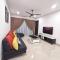 Symphony Tower Premium 3BR 100mbps Wi-Fi & Netflix