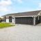 6 person holiday home in Juelsminde-By Traum