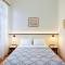 Silde Studios & Apartments