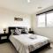 Near Airport and Easy to Melbourne CBD by GoodLive - Sydenham