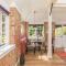 Old Mill Lodge by Huluki Sussex Stays - Hurstpierpoint