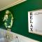 Emerald Lodge Central 3 Bed Parking WI-FI Garden close to centre