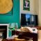 Emerald Lodge Central 3 Bed Parking WI-FI Garden close to centre