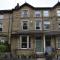 Carlton House - Spacious 4 Bed Victorian townhouse
