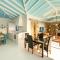 MANI HOLIDAY HOUSE