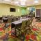 Fairfield Inn and Suites by Marriott Austin Northwest/Research Blvd