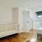 Entire Lovely family home with Parking, Wifi, Netflix, self check-in - 伦敦