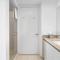 Ocean View 2 bed on 23rd floor Miami - شاطئ هالانديل