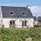 LocaLise - M12 -Ty Marjan - Vacances à quelques pas de la mer au Guilvinec - Wifi inclus - linge de lit inclus - Animaux bienvenus - Jardin avec possibilité d'être clos avec grillage - 吉尔维内克