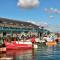 LocaLise au Guilvinec - A15 - Vue sur la mer la piscine et le jardin - Tout à pied, plages, port, centre, commerces, marché - Wifi inclus - Animaux bienvenus - Linge de lit inclus - 吉尔维内克