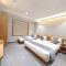 HOTEL OM