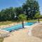 Villa avec piscine, jacuzzi et vue imprenable ! - Herry