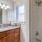 Sand and Sea Beach House - Meredith Lodging