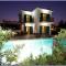 Nefeli (2 Bedrooms, Sleeps 4 upstairs) - كارافوميلوس