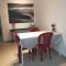 Cheerful 3-Bedroom Residential Home with Free WIFI