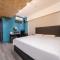 27 Hotel