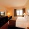 Cobblestone Inn & Suites - Denison | Oak Ridge