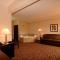 Cobblestone Inn & Suites - Denison | Oak Ridge - Denison