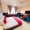Hotel The Leaf - Gomti Nagar Lucknow