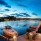 Luxurious Boathouse with Private Dock in the Best Location in Arendal - Arendal