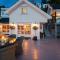 Luxurious Boathouse with Private Dock in the Best Location in Arendal - Arendal