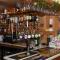 Greyhound Hotel