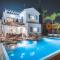 Amphitrite Villa