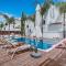 Amphitrite Villa