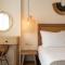 Isla Luxury Apartments - Private Rooftop with Hot tub - 100m from Beach