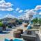 Chic Apt w Jacuzzi, Pool, BBQ, & Mountain Views - Sparks