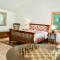 Whispering pines lakehouse - فلورنس