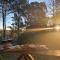 Hidden Pines - close to UNE/schools, parkland view