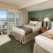 Shore Cliff Hotel - شاطئ بيسمو