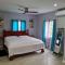 Coconut Creek Deluxe Suite